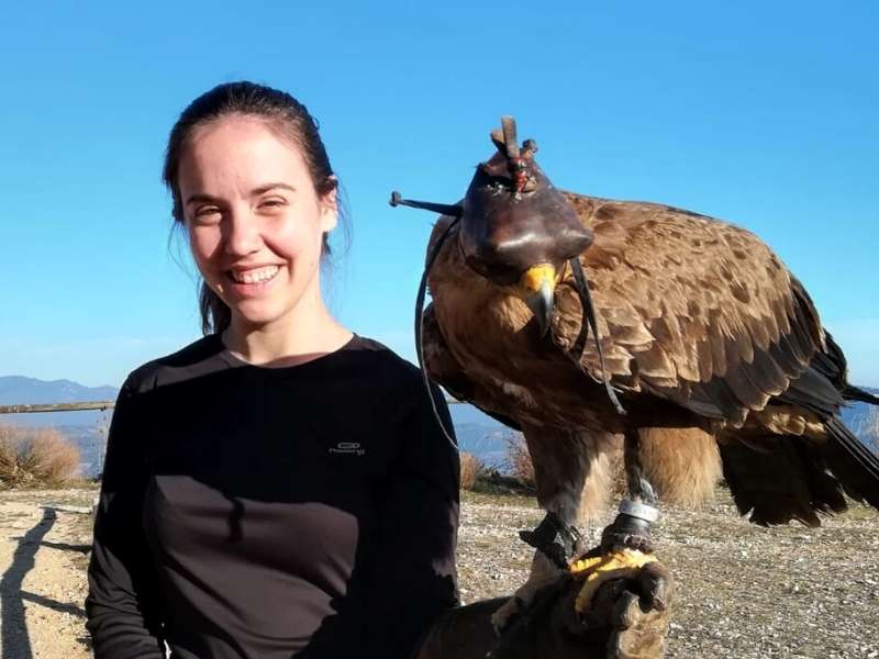 Laia Sanchez veterinarian of the Zoo of the Pyrenees